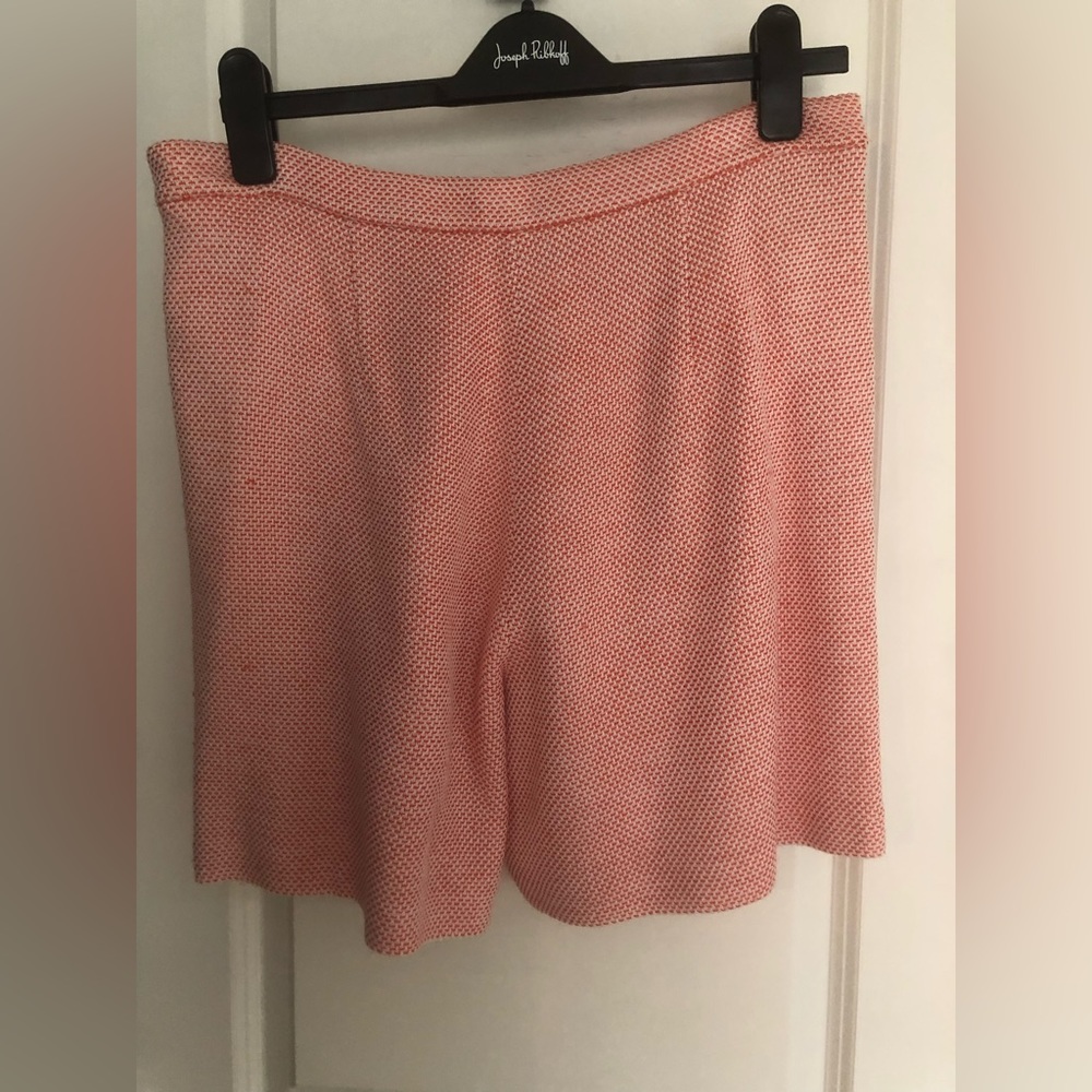 St. John Knits Side Zip 5-1/4” Knit Short in Heather Tangerine size 12
